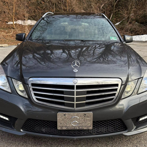 Mercedes-Benz E350 4Matic Wagon 2011 Usado, Sin Reserva, Tracción en las Cuatro Ruedas, Equipamiento Completo, Asientos de Tercera Fila, Sin Modificaciones - Product Image 1