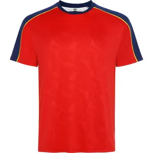 Set Sportivo Personalizzato Titan con Magliette Promozionali per Appassionati di Sport - Product Image 2