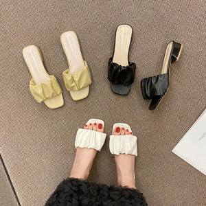 Nouvelles chaussures Mary Jane de style français printemps-été, ballerines rétro britanniques à semelle épaisse en cuir, chaussures à talons hauts élégantes et cool - Product Image 1