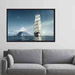 Toile d'art imprimée sur le thème de la mer, élégante, affiche moderne d'un yacht à voile, 1P : encadrée en noir - Product Image 1