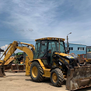 Retroexcavadora CAT 432 Usada, Chasis Resistente, Neumáticos Duraderos y Cabina de Operador Confortable - Product Image 2