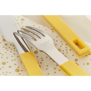 Ensemble de couverts en argent à poignée en résine jaune vibrant pour salle à manger cuisine vaisselle cadeau de mariage utilisation de fête et service quotidien - Product Image 3