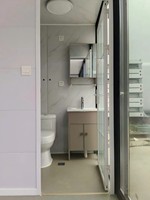 La maison modulaire intégrée moderne et populaire avec un compartiment amovible est idéale pour le bureau, la vie quotidienne ou l'usage commercial
