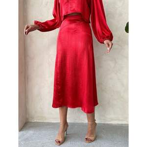 Faldas de Satén para Mujer al por Mayor - Product Image 5