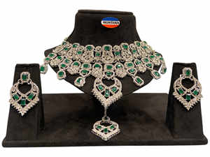 Conjunto de collar de Gargantilla clásico elegante con pendientes para fiesta de boda de mujer y idea de regalo de aniversario - Product Image 4