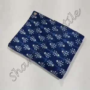 Indien belle Floral Indigo Dabu imprimé 100% pur coton tissu pour serviettes en tissu utilisé dans l'hôtel indien imprimé jaipuri indigo