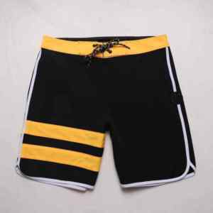 Short en maille de polyester de 5 po imprimé logo personnalisé OEM pour entraînement de basket-ball d'été et de gymnastique solide et respirant par sublimation avec poche - Product Image 1
