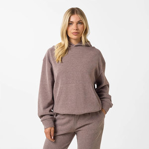 Conjunto de chándal personalizado para mujer, proveedor de OEM y ODM, traje Jogger al por mayor, opciones de diseño personalizado, chándal femenino para niñas - Product Image 1