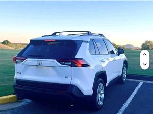 Toyota Prius d'occasion - 2017 - Argent - avec système de navigation - Product Image 4