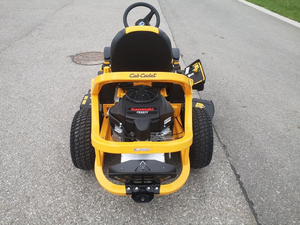 เครื่องตัดหญ้าแบบ Zero Turn รุ่น Cub Cadet XZ6 S127 ขนาด 23 แรงม้า เครื่องยนต์ Kawasaki V-Twin ขนาด 127 ซม. พร้อมแท่นตัดแบบ Fabricated Deck ระบบ Synchro-Steer ระบบบังคับเลี้ยว 4 ล้อ - Product Image 4