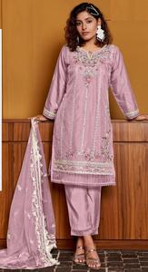 Nouveau Kurtis de travail Khalid brodé en organza pakistanais cousu avec palazzo en viscose et filet brodé costume Dupaata pour femme - Product Image 3