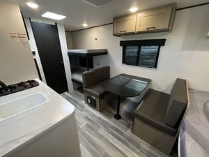 Nouvelle caravane Jayco Jay F-l-i-g-h-t Slx Sport 170BH 2026 à vendre - Product Image 3