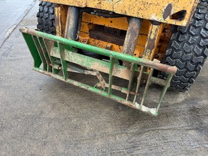 Minicargadora Usada Barata Mustang 2054 con Motor Kubota y Bomba Hidráulica MOOG en Venta - Product Image 6