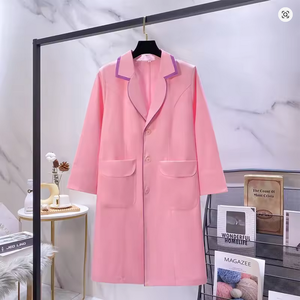 Bata de Laboratorio Larga Unisex de Moda con Tela de Sarga y Material de Algodón y Poliéster, Opciones Multicolor, Uniformes de Hospital - Product Image 1