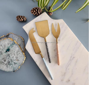 Juego de queso con mango de Metal decorativo hecho a mano con acabado de oro antiguo de diseñador moderno de alta calidad a bajo precio para uso doméstico en la cocina - Product Image 2
