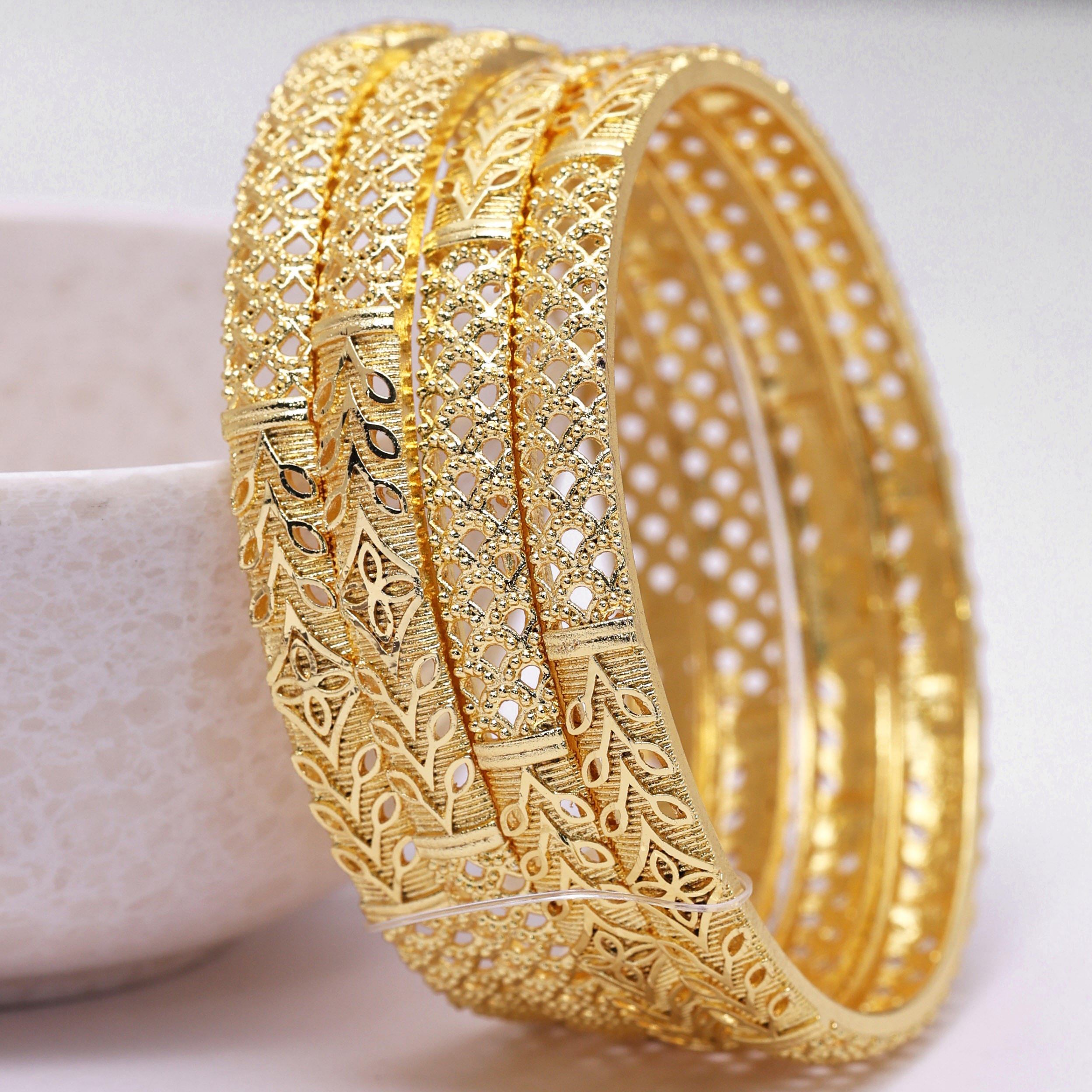 ย้อมสีทอง