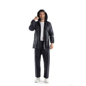 Chubasquero de rayas reflectantes con capucha de seguridad a prueba de viento para hombre de alta calidad, chaqueta de senderismo impermeable para primavera e invierno - Product Image 6