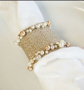 Vente en gros pas cher Anneau de serviette en rotin avec strass boucle de serviette pour décor de serviette de mariage - Product Image 1