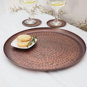 Plaque de chargement en fer de haute qualité avec finition dorée conçue pour les tables de mariage classiques et les présentations de repas élégantes - Product Image 4