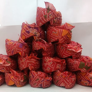 Safa traditionnel populaire du Rajasthan rouge, turban en coton pour cérémonie de mariage, occasion spéciale, pagadi - Product Image 1