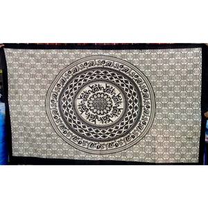 Tapices de Pared de Algodón con Estampado de Mandala sobre Base Negra, de Alta Demanda, para Decoración de Dormitorios, para Exportación al Mejor Precio GC-TP-153 - Product Image 1