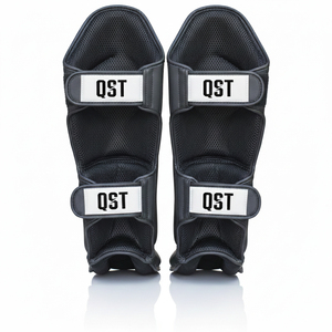Espinilleras de Cuero QST Más Vendidas para Boxeo, MMA, Kickboxing, Muay Thai, Logotipo Personalizado, Protección Profesional al por Mayor, OEM, ODM - Product Image 6