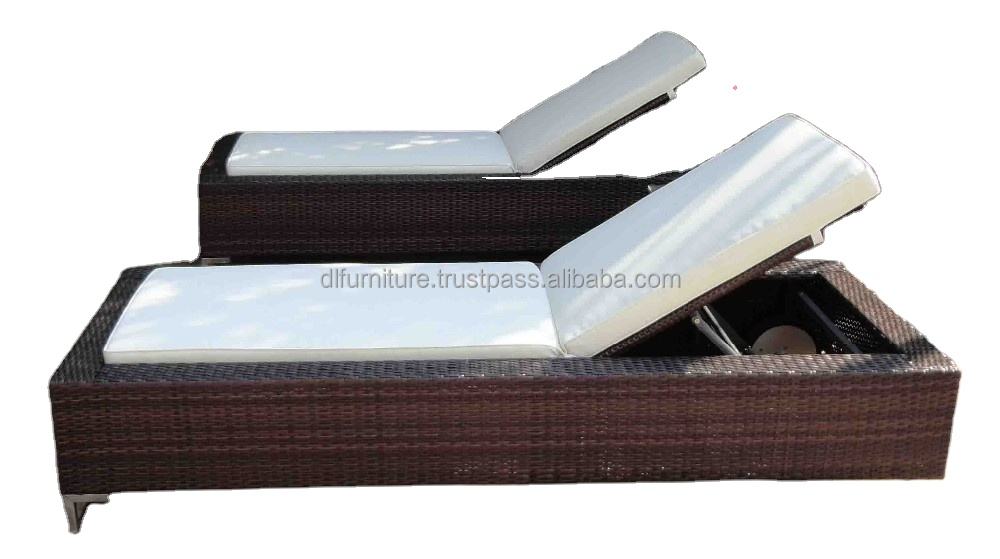 สีน้ำตาล