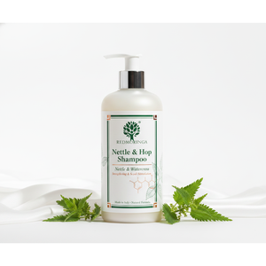 Shampooing naturel sans sulfate à la biotine pour la repousse des cheveux - 250 ml - Renforçant à l'ortie + à la cruche + au houppier - Italie RedMoringa - Product Image 1