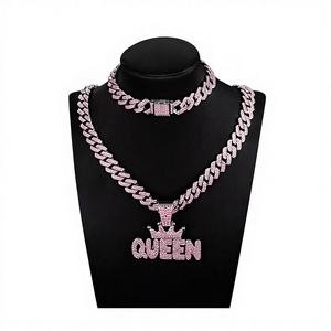 สร้อยคอแบบ Cuban Link ประดับเพชรทรง Princess Cut  ชุบเงิน  สำหรับทั้งชายและหญิง  เครื่องประดับคุณภาพดี  สไตล์คลาสสิก  เหมาะสำหรับใส่ทุกวัน  ของขวัญสำหรับงานปาร์ตี้ - Product Image 1