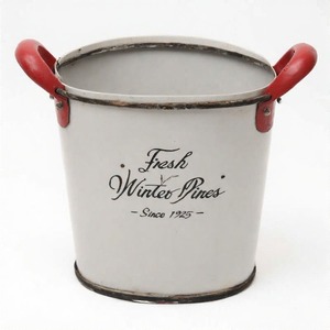 Maceta de Navidad de campo de copos de nieve hecha a mano para esquinas de porche delantero hechas de metal galvanizado para exhibición de vegetación festiva - Product Image 5