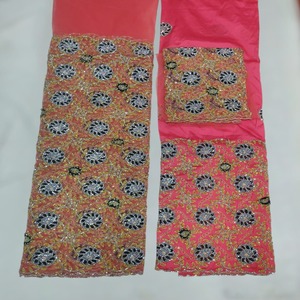 Nuevas Colecciones Formales de Tela de Tafetán de Seda George con Pedrería sobre un Patrón Floral, Tela Transpirable Antiestática - Product Image 1