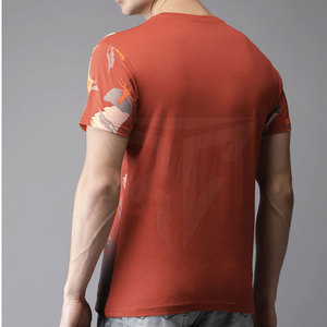 Camiseta de sublimación de poliéster 100% en logotipo personalizado de Bajo Moq, camiseta de sublimación de Material personalizado de gran oferta - Product Image 3