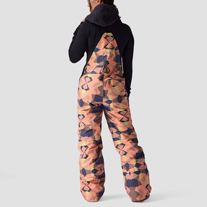 Baberos de esquí para mujer con aislamiento impermeable, pantalones de nieve de invierno personalizados con impresión de logotipo y ropa de esquí transpirable para exteriores OEM - Product Image 6