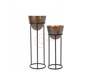 Plante en métal avec support en fil pack de deux et trois utilisations maison hôtel jardin support de fleurs artificielles finition cuivre vases antiques - Product Image 6