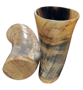 Excelente calidad Cuerno de búfalo Vidrio Hecho a mano Personalizado Alta venta Borde de latón Diseño Artesanía Cuerno de búfalo Vidrio - Product Image 6