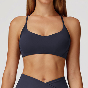 Sujetador Deportivo con Espalda en Forma de Y y Relleno Extraíble, Ropa Deportiva Personalizada, Soporte Medio, Sujetador para Entrenamiento - Product Image 4