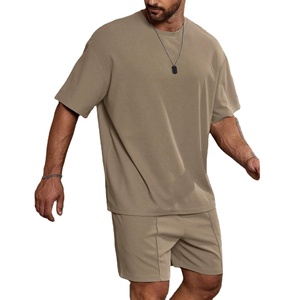 ชุดเสื้อยืดและกางเกงขาสั้นสำหรับผู้ชายชุดสั้นเสื้อลำลองสตรีทแวร์โลโก้ตามสั่งสำหรับฤดูร้อน - Product Image 3