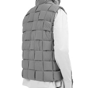 Chaleco acolchado para hombre estilo callejero de invierno 2025 al por mayor chaquetas sin mangas de lona impermeables bordadas vintage - Product Image 3