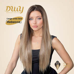 Perruque synthétique Rebecca-DWY de 30 pouces sans colle pour femmes, perruque longue ondulée effet mouillé avec dentelle transparente dégradée blonde, 136 Lace Front - Product Image 1