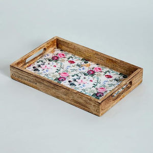 Bandeja de Servir de Madera de Mango con Acabado Natural, Diseño Único Pintado a Mano, Moderna y Lujosa, Forma Rectangular para Mesa - Product Image 1