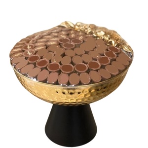 Cuenco de Chocolates de diseño vintage con cuenco decorativo elegante Cuenco de chocolate de material metálico de alta calidad para ocasiones especiales - Product Image 6
