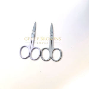 Ciseaux à sourcils miniatures de haute qualité en acier inoxydable avec revêtement en poudre gris clair, lame droite, pointe acérée, avec votre propre logo personnalisé - Product Image 5