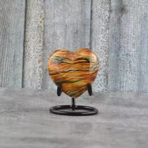 Modern Heart <b>Keepsake</b> Urn with Stand Engraved Aluminum Urns <b>for</b> Baby <b>Ashes</b> High Quality Heart <b>Keepsakes</b> Brass Heart <b>Keepsake</b> Urn - Product Image 2
