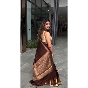High Quality Heavy Jacquard Silk <b>Sarees</b> with <b>Golden</b> Big Jacquard Weaving Border Indian & Pakistani Clothing - Product Image 4