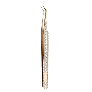 Pince à cils en acier inoxydable personnalisée avec logo imprimé, antistatique, pointe en fibre, nano-grip, pour extensions de cils - Product Image 2