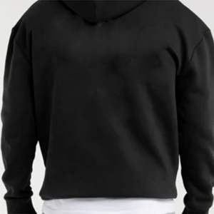 Sweat à capuche en molleton à couleurs personnalisées pour hommes-Cordons de serrage de coupe régulière avec poches Kanga imprimées tonales sur la poitrine et le dos pour une tenue décontractée d'hiver - Product Image 5