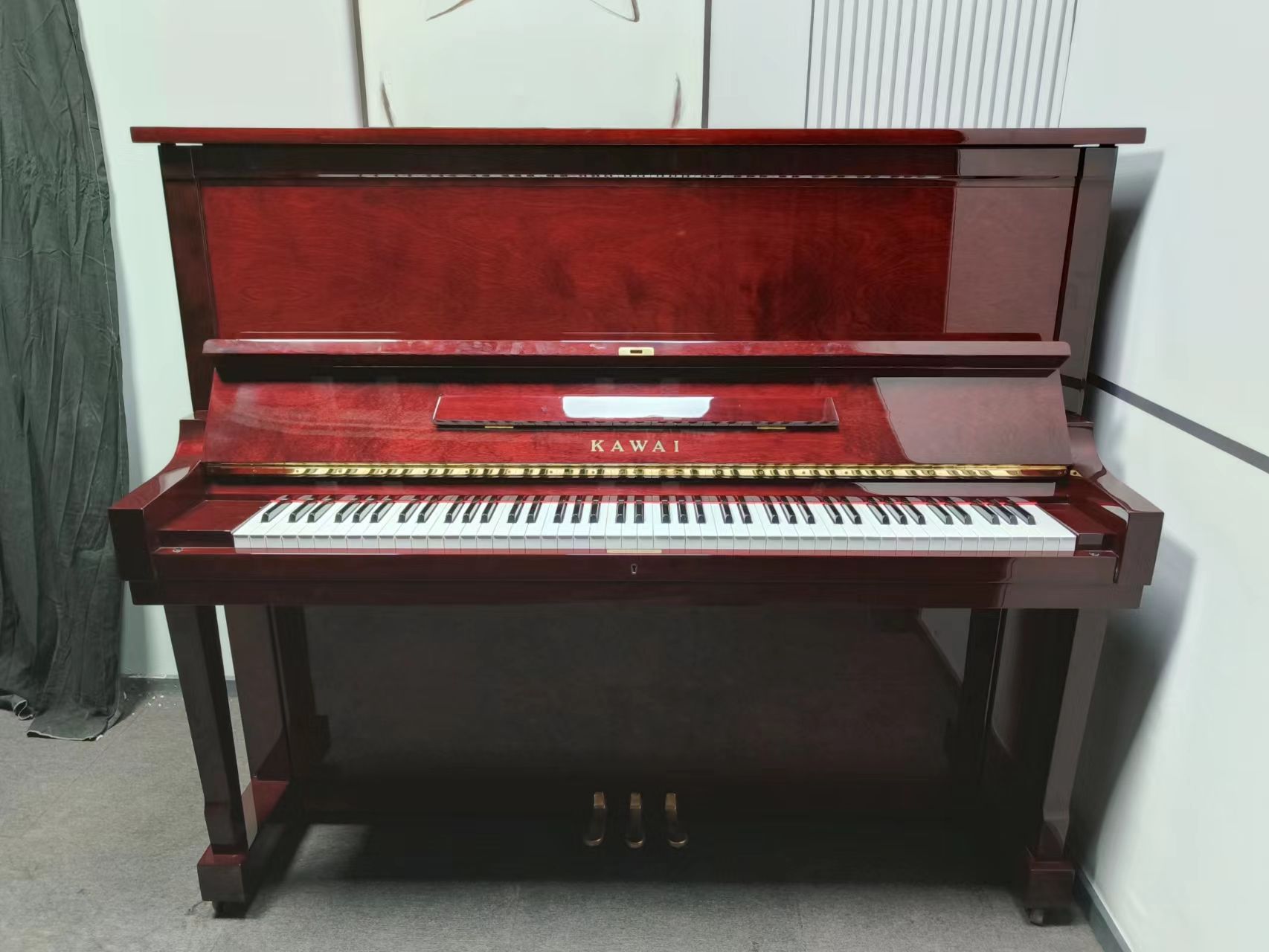 สี มะฮอกกานี