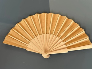 Abanico de mano plegable de bambú con marco de madera, diseño portátil y ligero, perfecto para festivales, eventos y uso diario - Product Image 5