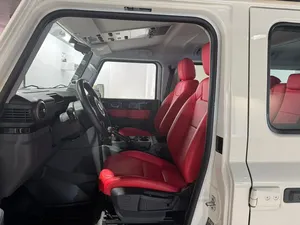 INE0S GRENADIER 2023 USADO, Volante a la Izquierda/Derecha - Product Image 3