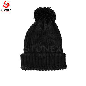Solid Color Outdoor Warm Customize Winter <b>Hats</b> Skull Caps for <b>Women</b> Custom logo <b>Beanie</b> for <b>Women</b> - Product Image 1